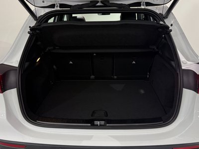 MERCEDES-BENZ GLA - 10