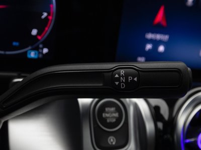 MERCEDES-BENZ GLB - 9