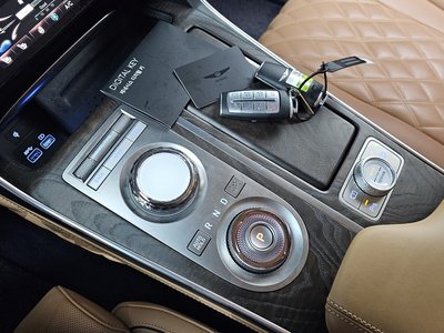 GENESIS GV80 - 9