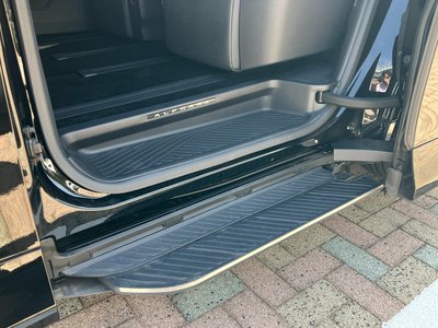 2025 Toyota ALPHARD 缩略图 33