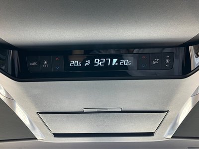 2025 Toyota ALPHARD 缩略图 39