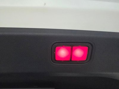 MERCEDES-BENZ CLS - 10