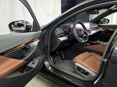 2024 BMW I5 — миниатюра 13