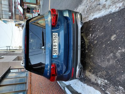 MERCEDES-BENZ GLB - 3