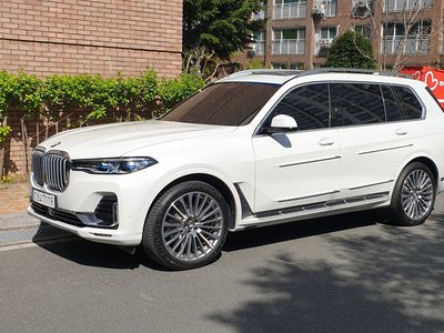 BMW X7 - 9