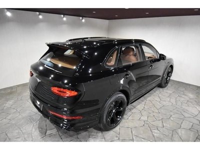 2023 Bentley BENTAYGA photo 8