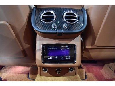 2023 Bentley BENTAYGA — миниатюра 45