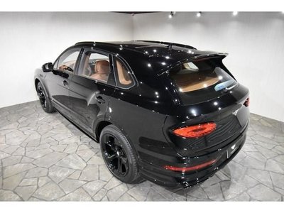 2023 Bentley BENTAYGA photo 7