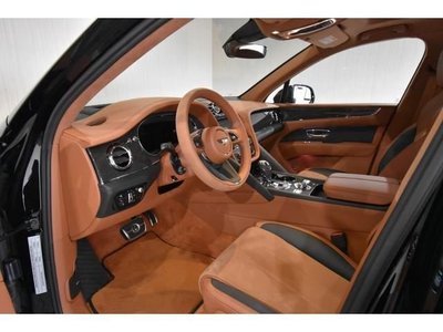 2023 Bentley BENTAYGA — миниатюра 18