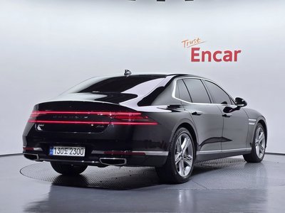2022 Genesis G90 (RS4) photo 4