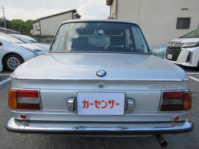 BMW 2002 SERIES - 8