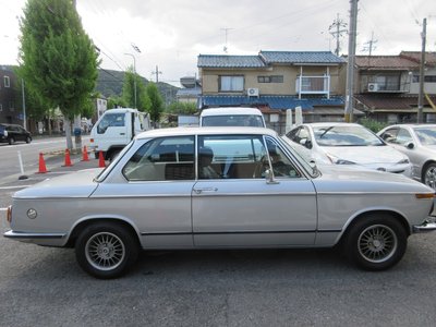 BMW 2002 SERIES - 10