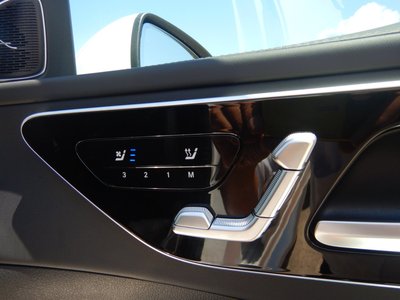 صورة مصغرة 35 لـ 2024 Mercedes-BENZ C-CLASS AMG