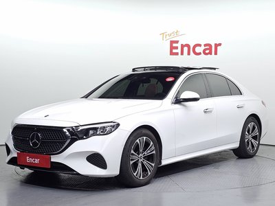 MERCEDES-BENZ E-CLASS - 1