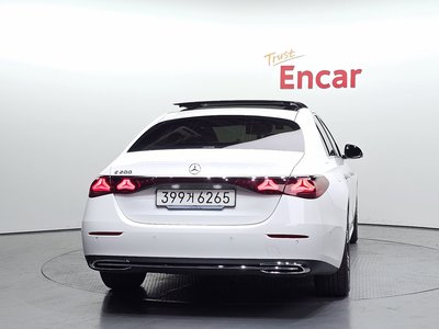 MERCEDES-BENZ E-CLASS - 3
