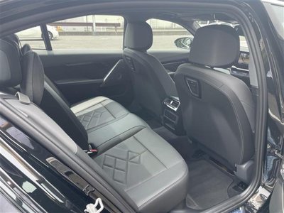 2025 BMW 5 SERIES thumbnail 14