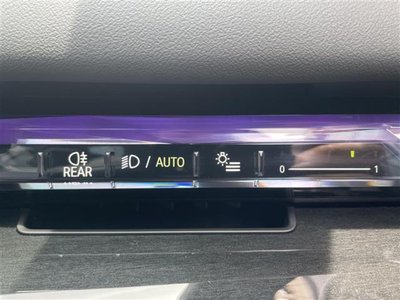 2025 BMW 5 SERIES thumbnail 37