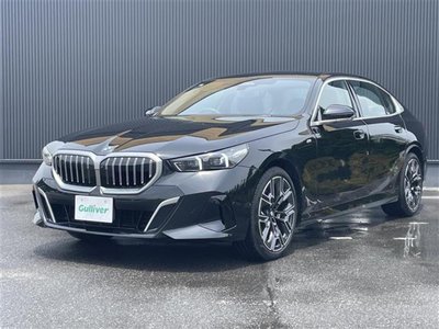 2025 BMW 5 SERIES thumbnail 17