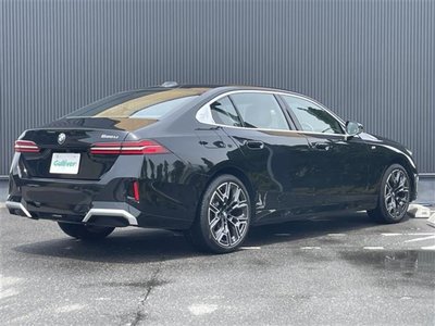 2025 BMW 5 SERIES thumbnail 22