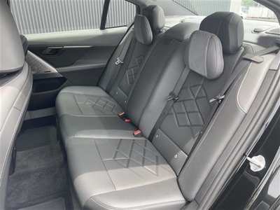 2025 BMW 5 SERIES thumbnail 13
