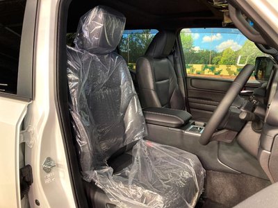 TOYOTA LAND CRUISER 250 - 8