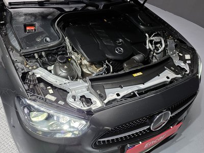 MERCEDES-BENZ E-CLASS - 7