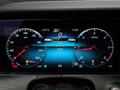 MERCEDES-BENZ E-CLASS - 8