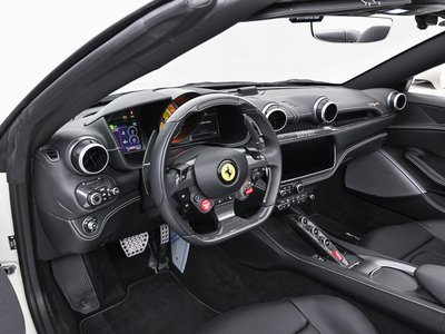 صورة مصغرة 18 لـ 2022 Ferrari PORTOFINO M
