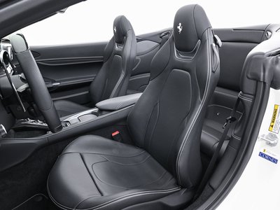 2022 Ferrari PORTOFINO M photo 2