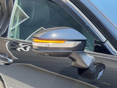 2025 Toyota CROWN SPORT 缩略图 21