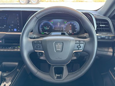 2025 Toyota CROWN SPORT 缩略图 34