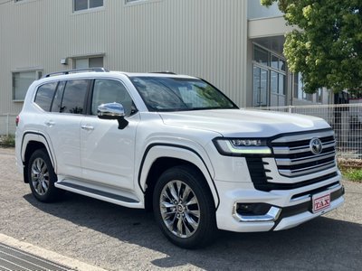 TOYOTA LAND CRUISER - 3