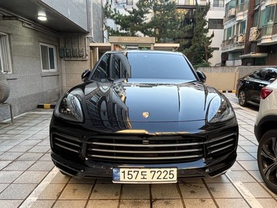 PORSCHE CAYENNE