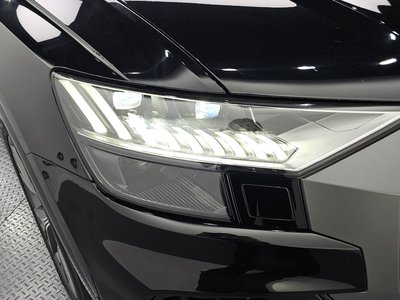 AUDI Q8 - 9