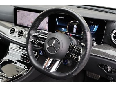 MERCEDES-BENZ E-CLASS - 6