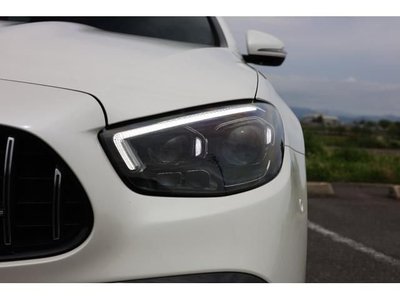 MERCEDES-BENZ E-CLASS - 9