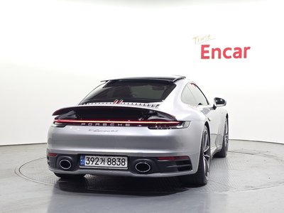 PORSCHE 911 - 4