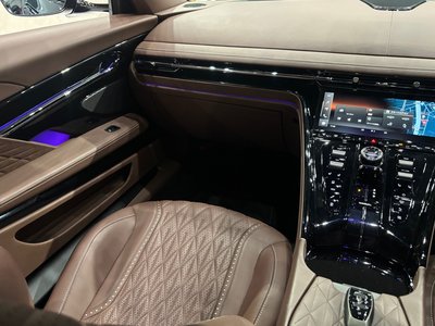 2024 Aston Martin DB12 照片 16