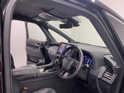 2025 Toyota ALPHARD — фото 10