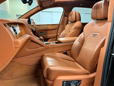 2021 Bentley BENTAYGA thumbnail 42