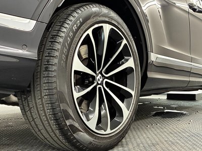 2021 Bentley BENTAYGA thumbnail 56