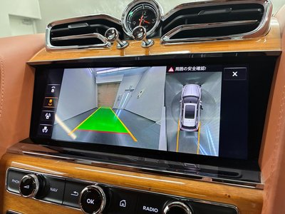 2021 Bentley BENTAYGA thumbnail 11