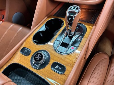 2021 Bentley BENTAYGA thumbnail 20