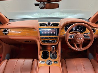 2021 Bentley BENTAYGA thumbnail 47