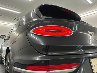 2021 Bentley BENTAYGA thumbnail 58