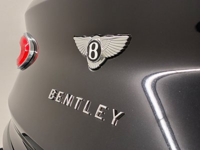 2021 Bentley BENTAYGA thumbnail 39