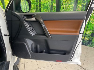 2022 Toyota LAND CRUISER PRADO — миниатюра 39