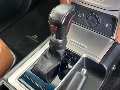 2022 Toyota LAND CRUISER PRADO — миниатюра 33