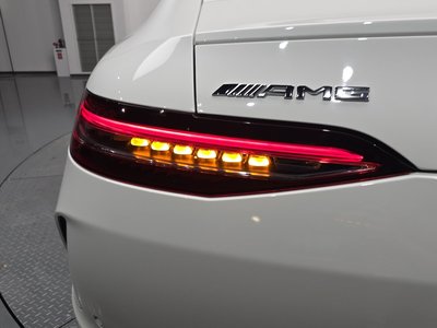 MERCEDES-BENZ GT AMG - 10