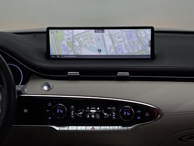 2023 Genesis GV70 — миниатюра 21